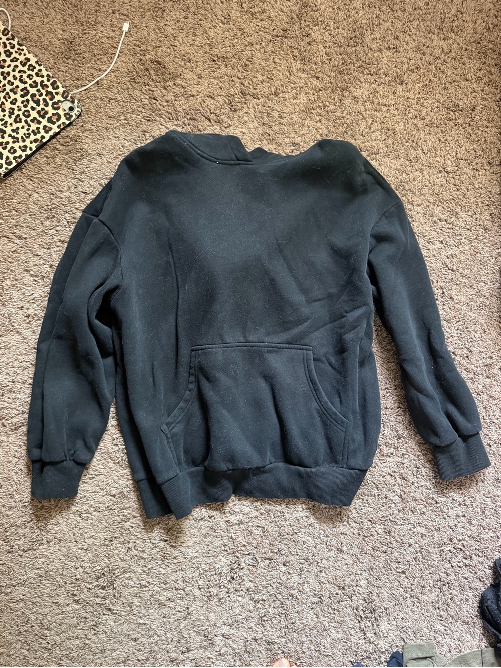 Classic Black Crewneck Pullover Sweatshirt